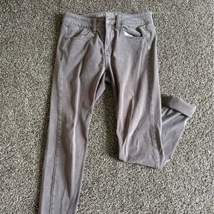 Flattering grey/brown jeggings